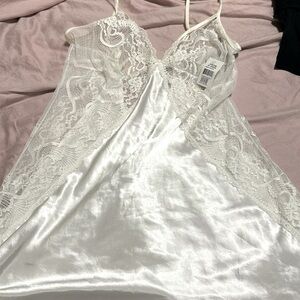 White in bloom bridal slip never worn